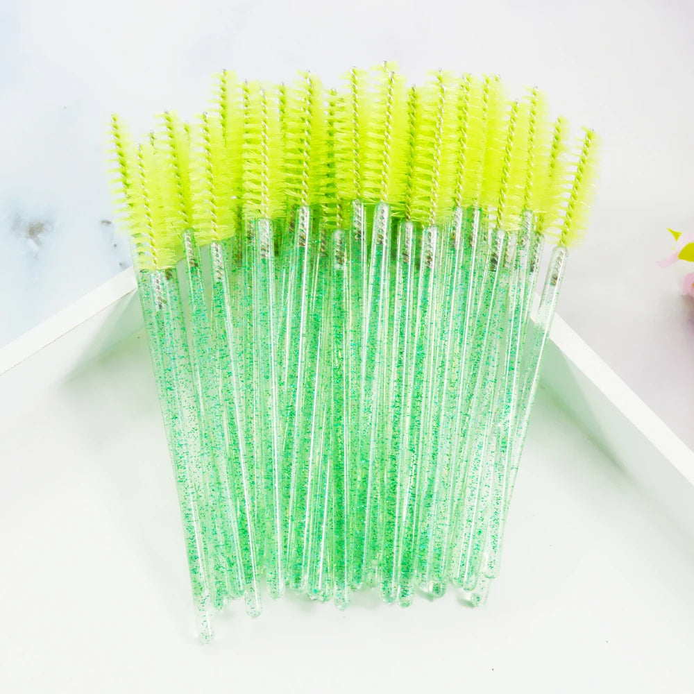 Set of 50 Crystal Eyelash Brushes – Disposable Brushes for Eyelash and Eyebrow Maintenance