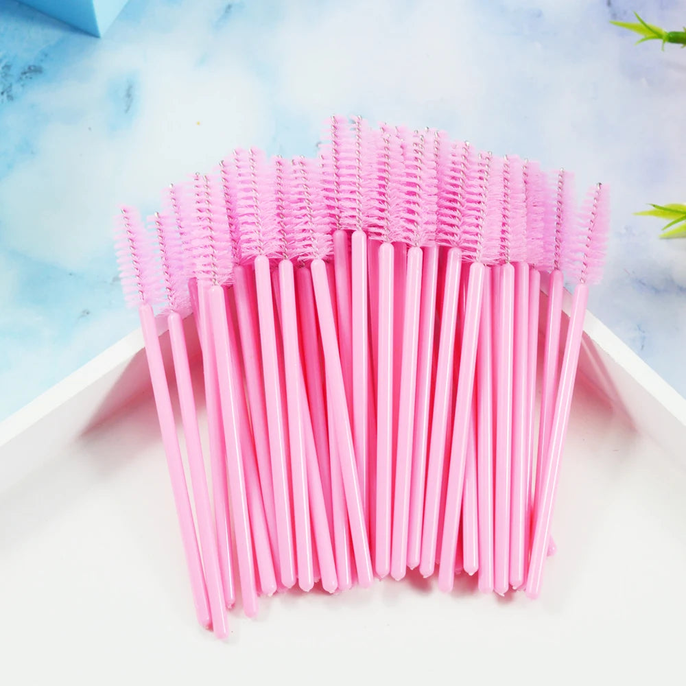 Set of 50 Crystal Eyelash Brushes – Disposable Brushes for Eyelash and Eyebrow Maintenance
