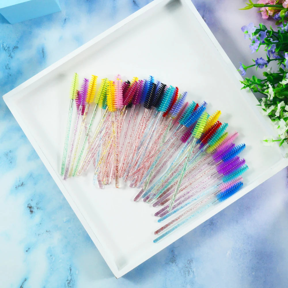 Set of 50 Crystal Eyelash Brushes – Disposable Brushes for Eyelash and Eyebrow Maintenance