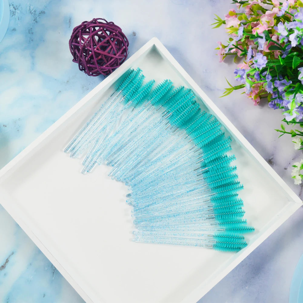 Set of 50 Crystal Eyelash Brushes – Disposable Brushes for Eyelash and Eyebrow Maintenance